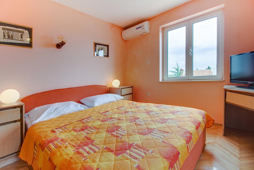 Apartment Mario Mali Lošinj Rum bild