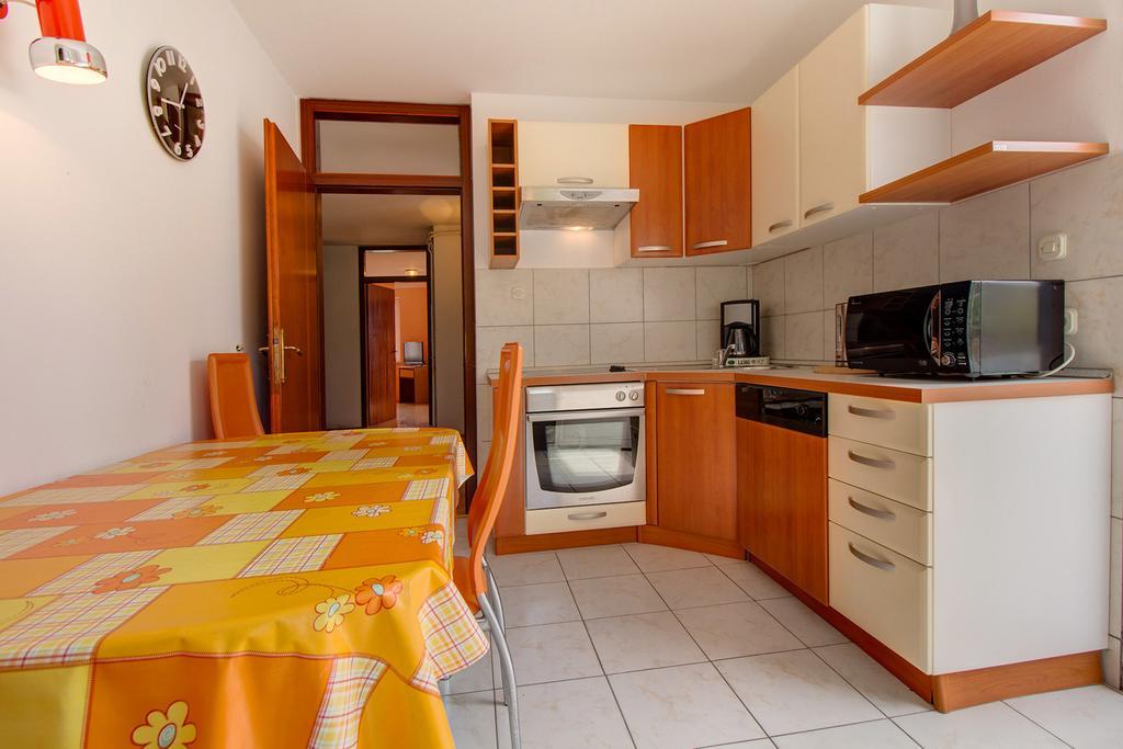 Apartment Mario Mali Lošinj Rum bild